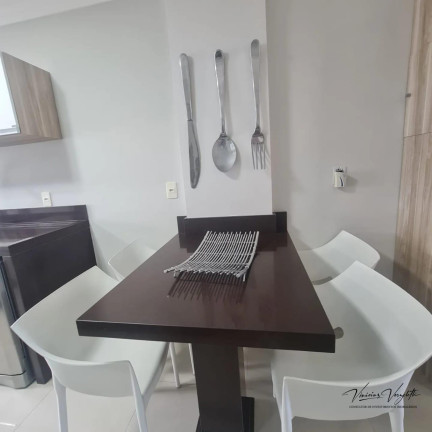 Imagem Apartamento com 5 Quartos para Temporada, 218 m² em Centro - Balneário Camboriú