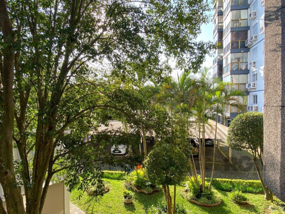Imagem Imóvel com 2 Quartos à Venda, em Menino Deus - Porto Alegre Imagem Imóvel com 2 Quartos à Venda, em Menino Deus - Porto Alegre
