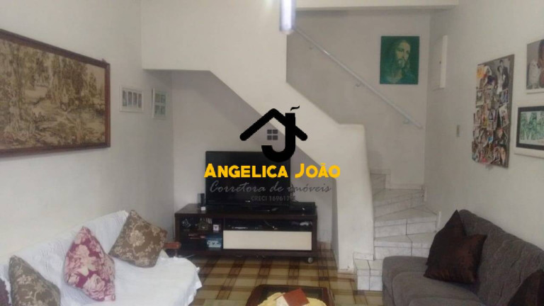 Imagem Sobrado com 3 Quartos à Venda, 104 m² em Vila Valenca - São Vicente
