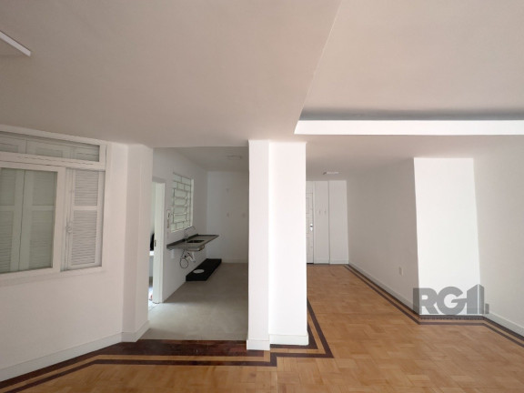 Imagem Apartamento com 3 Quartos à Venda, 145 m² em Santana - Porto Alegre Imagem Apartamento com 3 Quartos à Venda, 145 m² em Santana - Porto Alegre