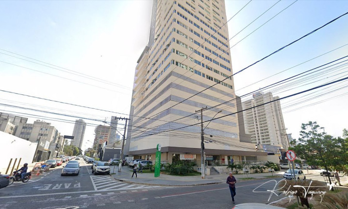 Sala Comercial à Venda, 26 m² em Setor Marista - Goiânia