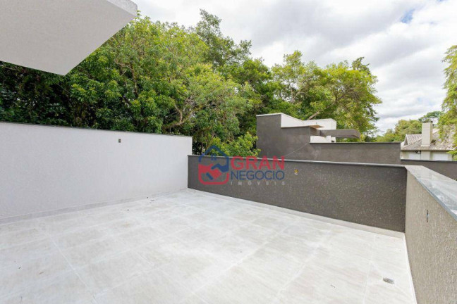 Imagem Casa com 3 Quartos à Venda, 172 m² em Santa Felicidade - Curitiba
