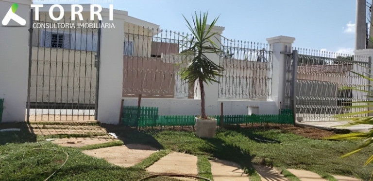 Imagem Imóvel com 3 Quartos à Venda, 176 m² em Centro - Araçoiaba Da Serra Imagem Imóvel com 3 Quartos à Venda, 176 m² em Centro - Araçoiaba Da Serra