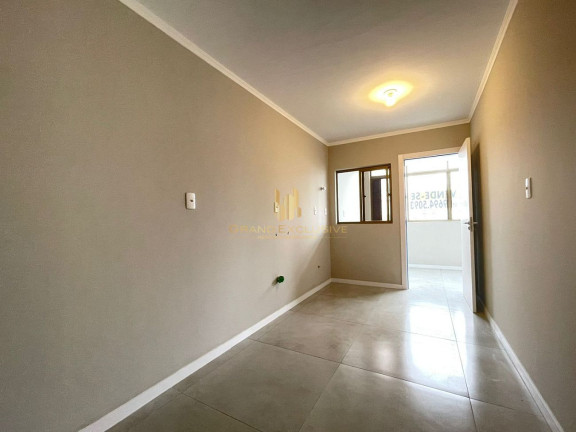 Imagem Apartamento com 3 Quartos à Venda, 120 m² em Centro - Balneário Camboriú Imagem Apartamento com 3 Quartos à Venda, 120 m² em Centro - Balneário Camboriú