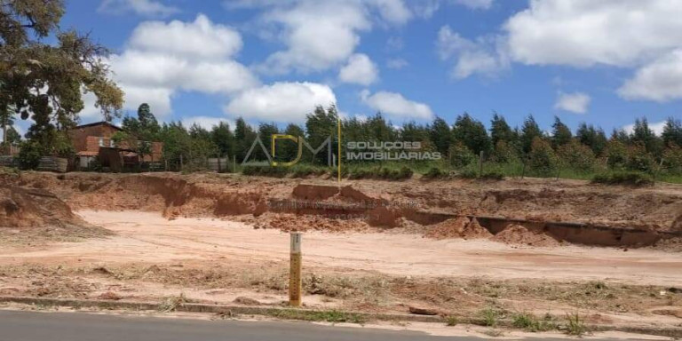 Terreno à Venda, 1 m² em Jardim Bons Ares (rubião Junior) - Botucatu