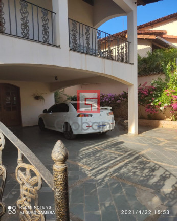 Imagem Casa com 4 Quartos à Venda, 400 m² em Jardim Panorama - Montes Claros Imagem Casa com 4 Quartos à Venda, 400 m² em Jardim Panorama - Montes Claros