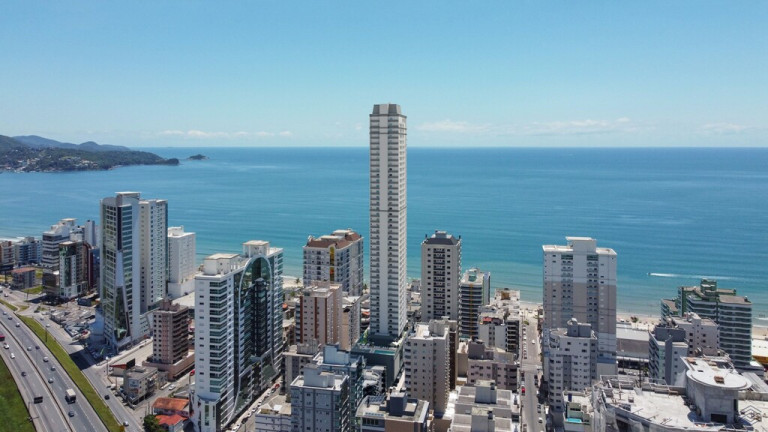 Imagem Apartamento com 4 Quartos à Venda, 190 m² em Itapema - Itapema