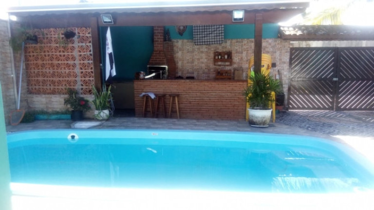 Imagem Casa com 3 Quartos à Venda, 220 m² em Caraguatatuba