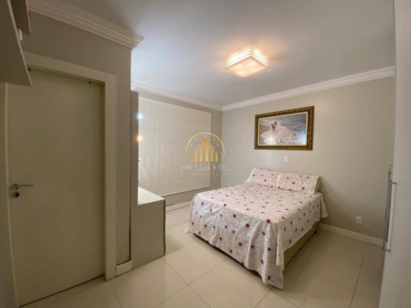 Imagem Casa com 3 Quartos à Venda, 261 m² em Centro - Balneário Camboriú Imagem Casa com 3 Quartos à Venda, 261 m² em Centro - Balneário Camboriú