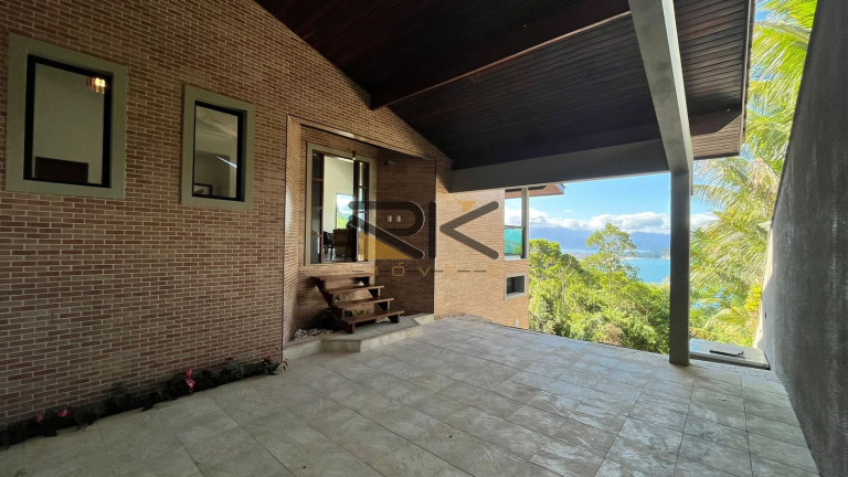 Imagem Sobrado com 3 Quartos à Venda, 600 m² em Toninhas - Ubatuba Imagem Sobrado com 3 Quartos à Venda, 600 m² em Toninhas - Ubatuba