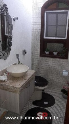 Imagem Casa com 3 Quartos à Venda, 220 m² em Horto Florestal - São Paulo