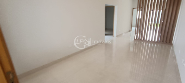 Imagem Casa com 3 Quartos à Venda, 216 m² em Vila Palmira - Campo Grande Imagem Casa com 3 Quartos à Venda, 216 m² em Vila Palmira - Campo Grande