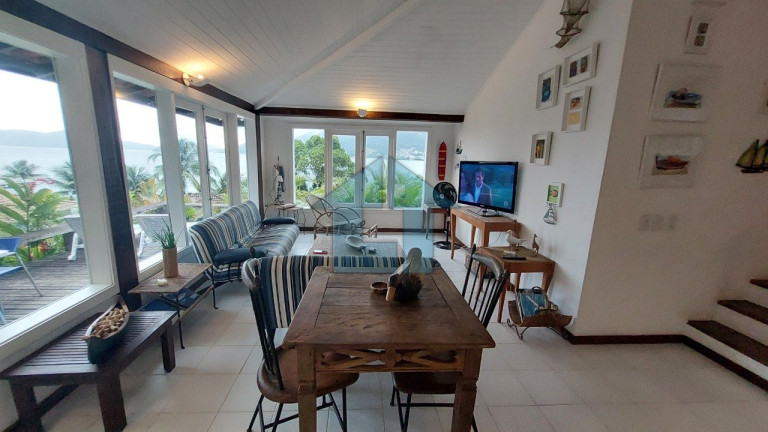 Imagem Casa com 5 Quartos para Alugar,  em Marinas - Angra Dos Reis