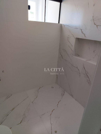 Imagem Sobrado com 2 Quartos à Venda, 172 m² em São Judas - Itajaí Imagem Sobrado com 2 Quartos à Venda, 172 m² em São Judas - Itajaí