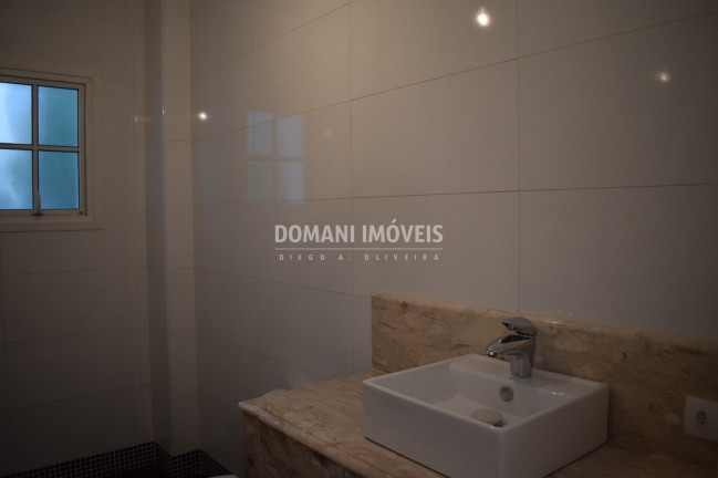 Imagem Imóvel com 4 Quartos à Venda, 492 m² em Região De Capivari - Campos Do Jordão Imagem Imóvel com 4 Quartos à Venda, 492 m² em Região De Capivari - Campos Do Jordão