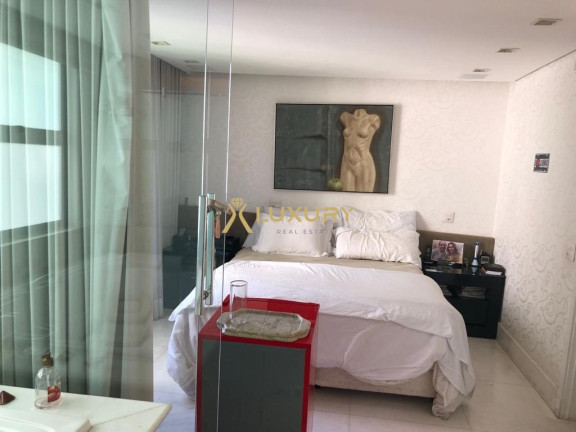 Imagem Imóvel com 3 Quartos à Venda, 182 m² em Lourdes - Belo Horizonte