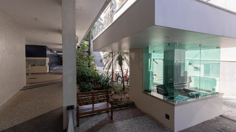 Imagem Imóvel com 1 Quarto à Venda, 53 m² em Humaitá - Rio De Janeiro