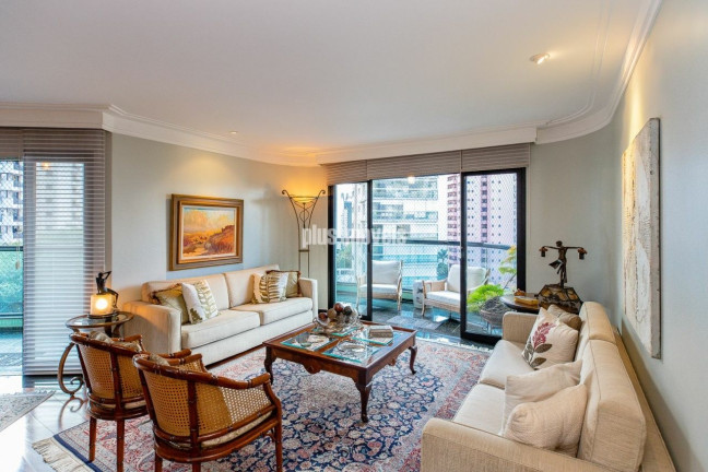 Imagem Apartamento com 4 Quartos à Venda, 255 m² em Moema - São Paulo Imagem Apartamento com 4 Quartos à Venda, 255 m² em Moema - São Paulo