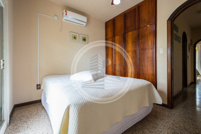 Imagem Casa com 3 Quartos à Venda, 160 m² em Morrinhos - Bombinhas