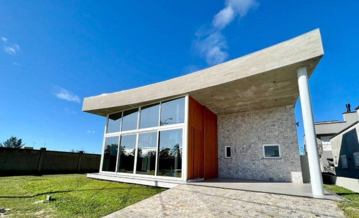 Imagem Casa de Condomínio com 3 Quartos à Venda, 190 m² em Zona Nova - Capão Da Canoa