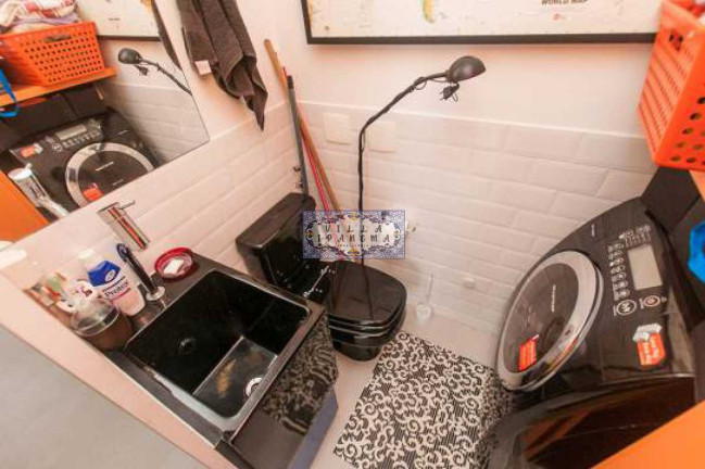 Imagem Apartamento com 2 Quartos à Venda, 87 m² em Copacabana - Rio De Janeiro Imagem Apartamento com 2 Quartos à Venda, 87 m² em Copacabana - Rio De Janeiro