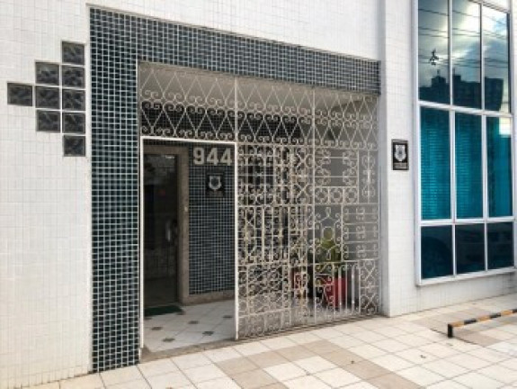 Imagem Sobrado com 1 Quarto à Venda, 361 m² em Pituba - Salvador Imagem Sobrado com 1 Quarto à Venda, 361 m² em Pituba - Salvador