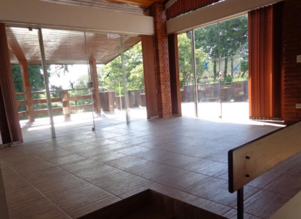 Imagem Sobrado com 4 Quartos à Venda, 850 m² em Interlagos - São Paulo