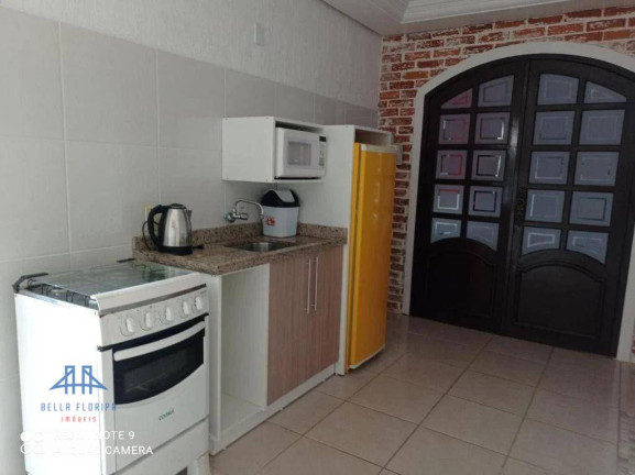 Imagem Edifício Residencial com 29 Quartos à Venda, 1.200 m² em Canasvieiras - Florianópolis Imagem Edifício Residencial com 29 Quartos à Venda, 1.200 m² em Canasvieiras - Florianópolis