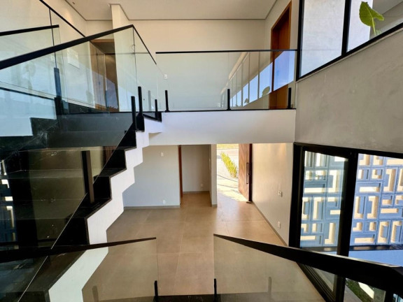 Imagem Sobrado com 3 Quartos à Venda, 273 m² em Jardins Nápoles - Senador Canedo Imagem Sobrado com 3 Quartos à Venda, 273 m² em Jardins Nápoles - Senador Canedo