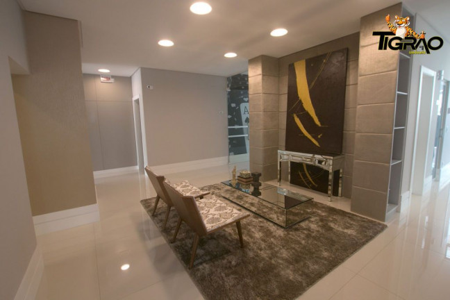 Imagem Apartamento com 3 Quartos à Venda, 129 m² em Centro - Balneário Camboriú Imagem Apartamento com 3 Quartos à Venda, 129 m² em Centro - Balneário Camboriú