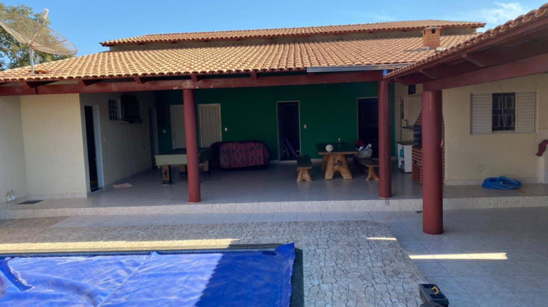 Imagem Casa com 4 Quartos à Venda, 416 m² em Marupiara - Aruanã