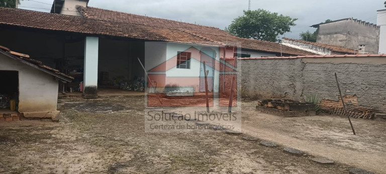 Imagem Casa com 2 Quartos à Venda, 327 m² em Vila São João - Caçapava