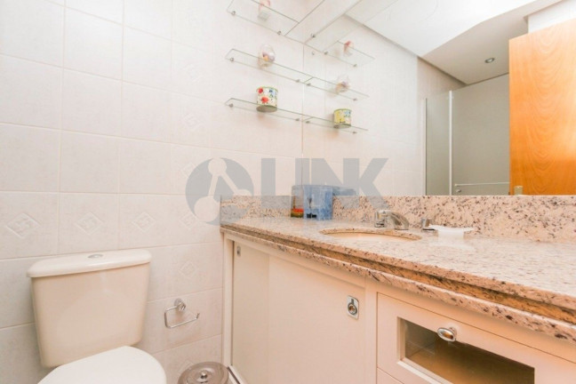 Imagem Apartamento com 2 Quartos à Venda, 69 m² em Higienópolis - Porto Alegre Imagem Apartamento com 2 Quartos à Venda, 69 m² em Higienópolis - Porto Alegre