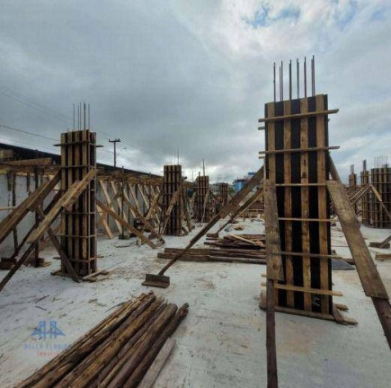 Imagem Imóvel com 2 Quartos à Venda, 92 m² em Barra Da Lagoa - Florianópolis