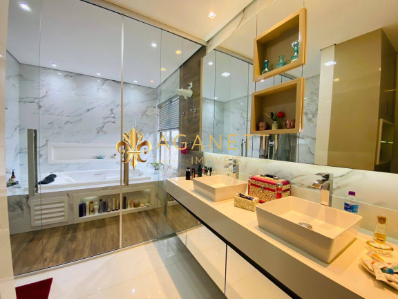 Imagem Casa com 4 Quartos à Venda, 308 m² em Vespasiano Imagem Casa com 4 Quartos à Venda, 308 m² em Vespasiano