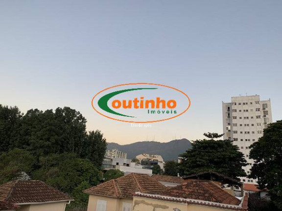 Imagem Casa com 4 Quartos à Venda, 140 m² em Grajaú - Rio De Janeiro Imagem Casa com 4 Quartos à Venda, 140 m² em Grajaú - Rio De Janeiro
