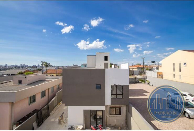 Imagem Casa com 3 Quartos à Venda, 90 m² em Xaxim - Curitiba Imagem Casa com 3 Quartos à Venda, 90 m² em Xaxim - Curitiba