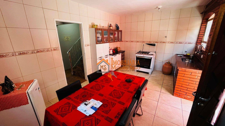 Imagem Sobrado com 3 Quartos à Venda, 179 m² em Jardim Santa Clara - Guarulhos Imagem Sobrado com 3 Quartos à Venda, 179 m² em Jardim Santa Clara - Guarulhos