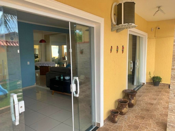 Imagem Sobrado com 3 Quartos à Venda, 242 m² em Estância Balneária Belmira Novaes - Peruíbe Imagem Sobrado com 3 Quartos à Venda, 242 m² em Estância Balneária Belmira Novaes - Peruíbe