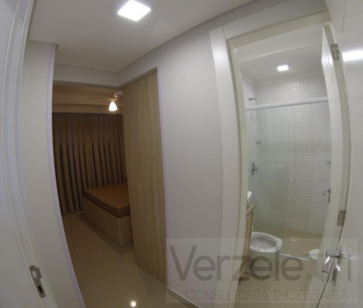 Imagem Apartamento com 4 Quartos para Temporada, 180 m² em Centro - Balneário Camboriú Imagem Apartamento com 4 Quartos para Temporada, 180 m² em Centro - Balneário Camboriú