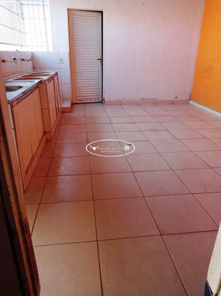 Imagem Casa com 3 Quartos à Venda, 150 m² em Jardim Curitiba - Goiânia