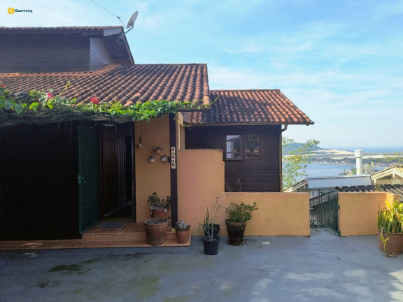 Imagem Casa com 3 Quartos à Venda, 657 m² em Lagoa Da Conceição - Florianópolis Imagem Casa com 3 Quartos à Venda, 657 m² em Lagoa Da Conceição - Florianópolis