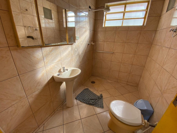 Imagem Casa com 2 Quartos à Venda, 351 m² em Centro - Taubaté