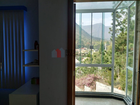 Imagem Casa com 4 Quartos à Venda, 300 m² em Albuquerque - Teresópolis Imagem Casa com 4 Quartos à Venda, 300 m² em Albuquerque - Teresópolis