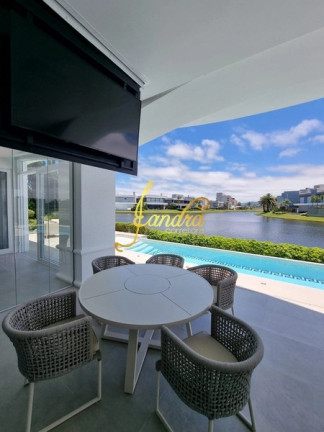 Imagem Casa de Condomínio com 4 Quartos à Venda, 932 m² em Centro - Xangri-la