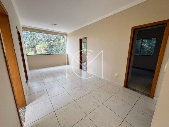 Imagem Casa com 5 Quartos à Venda, 350 m² em Clube Dos 200 - Esmeraldas Imagem Casa com 5 Quartos à Venda, 350 m² em Clube Dos 200 - Esmeraldas