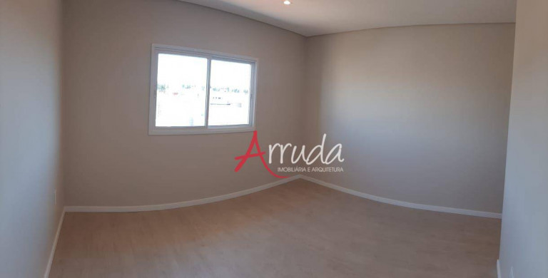Imagem Sobrado com 3 Quartos à Venda, 138 m² em Tropical Iii - Cascavel
