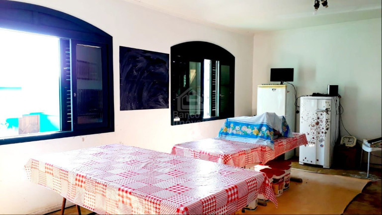 Imagem Casa com 5 Quartos à Venda, 130 m² em Passo D'areia - Santa Maria Imagem Casa com 5 Quartos à Venda, 130 m² em Passo D'areia - Santa Maria