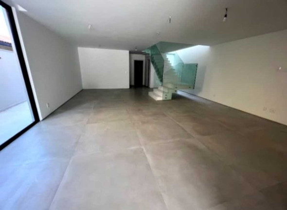 Casa com 3 Quartos à Venda, 319 m² em Barra Da Tijuca - Rio De Janeiro