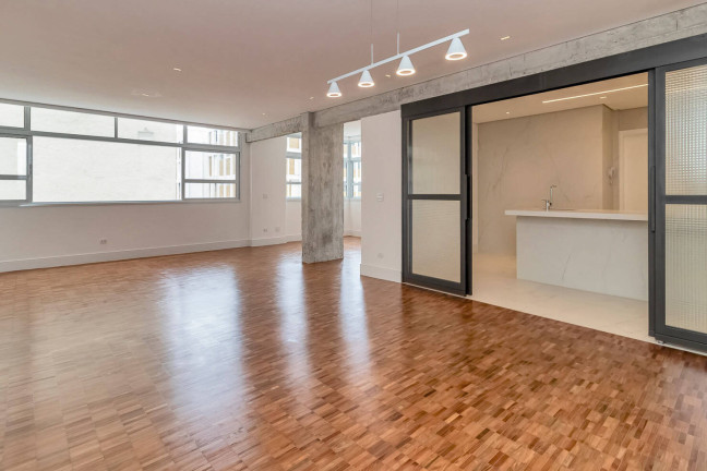 Apartamento com 3 Quartos à Venda, 213 m² em Jardim América - São Paulo